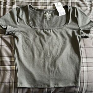 Hollister Tee Shirt